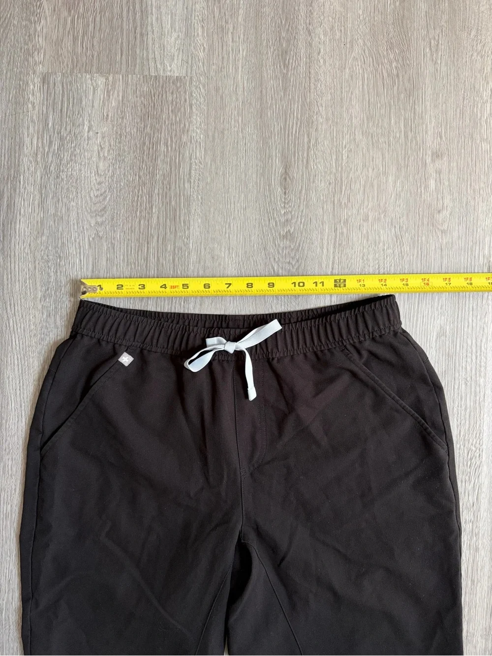 Figs Tansen Jogger Scrub Pant Black Pull-On Stretch Men’s Size M Short